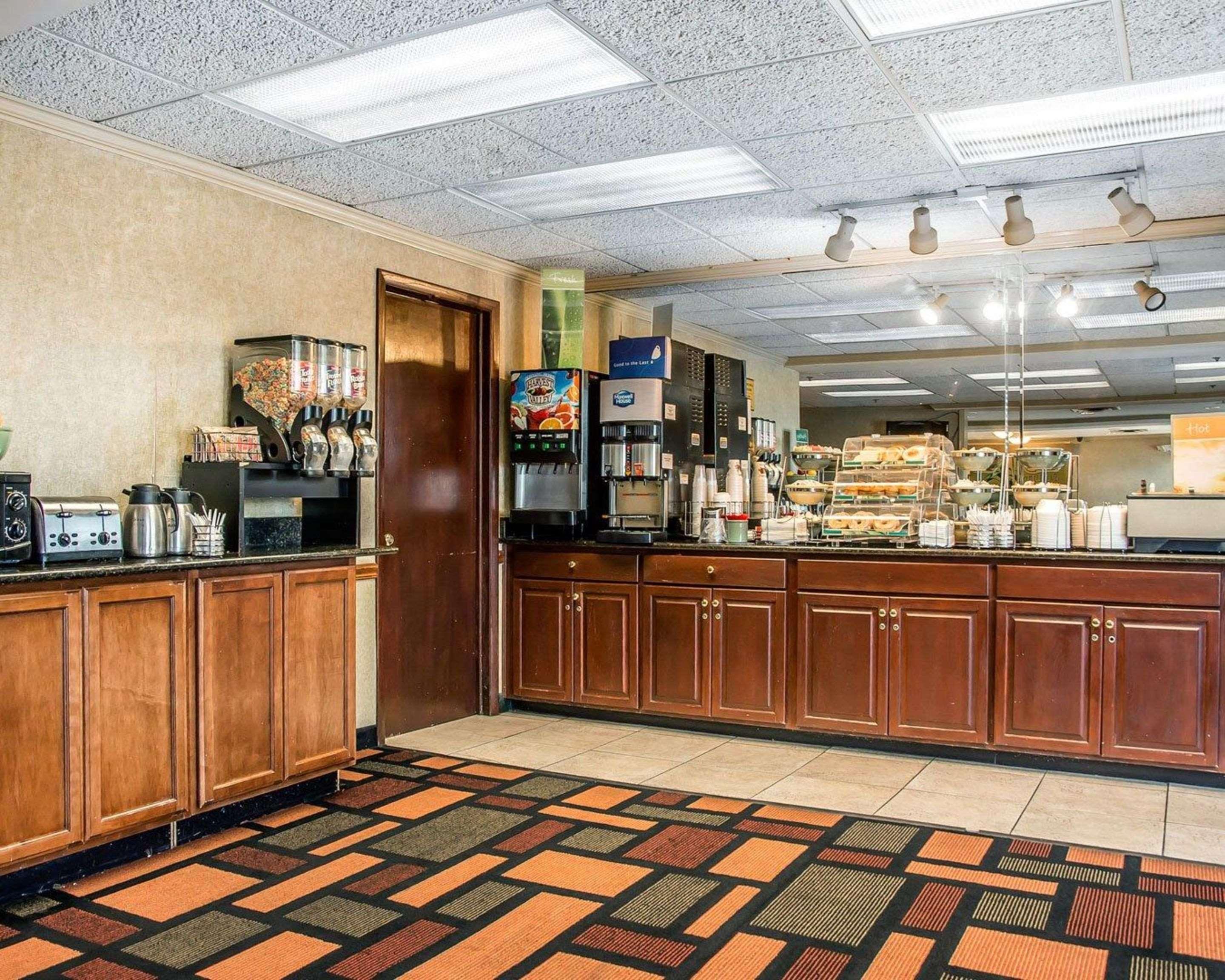 Quality Inn & Suites Cvg Airport Erlanger Buitenkant foto