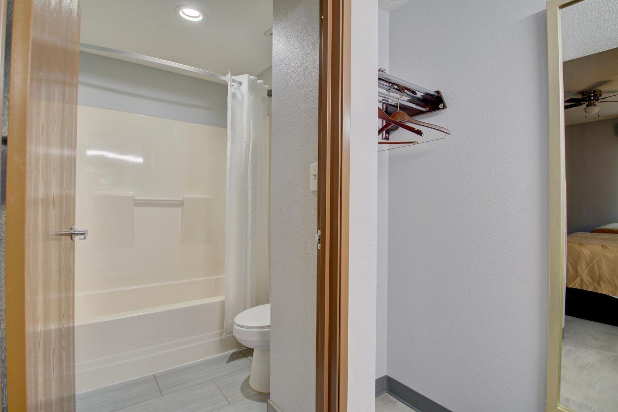 Quality Inn & Suites Cvg Airport Erlanger Buitenkant foto