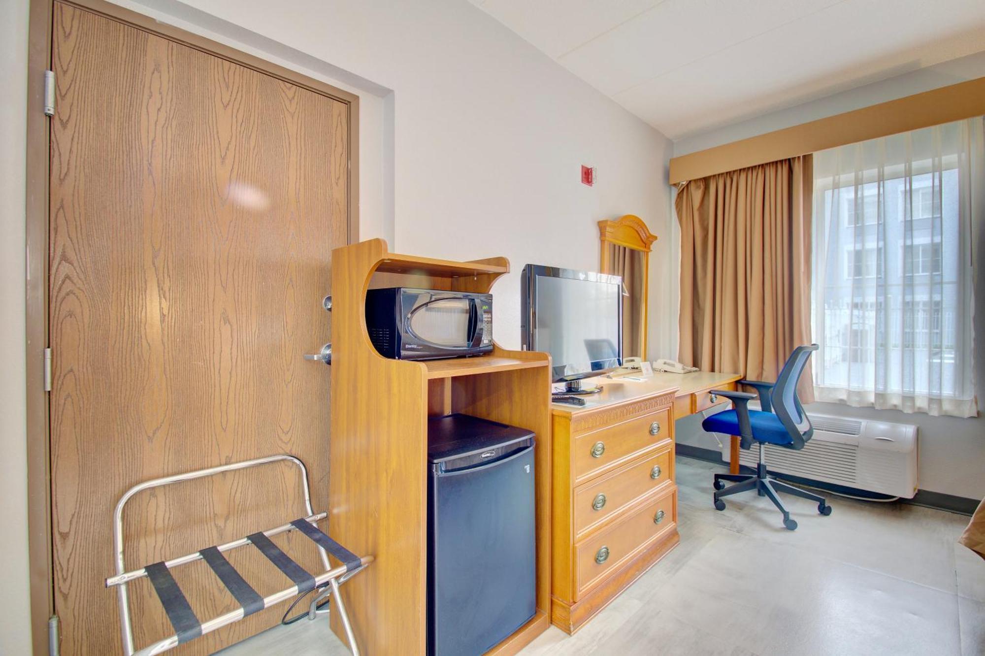 Quality Inn & Suites Cvg Airport Erlanger Buitenkant foto