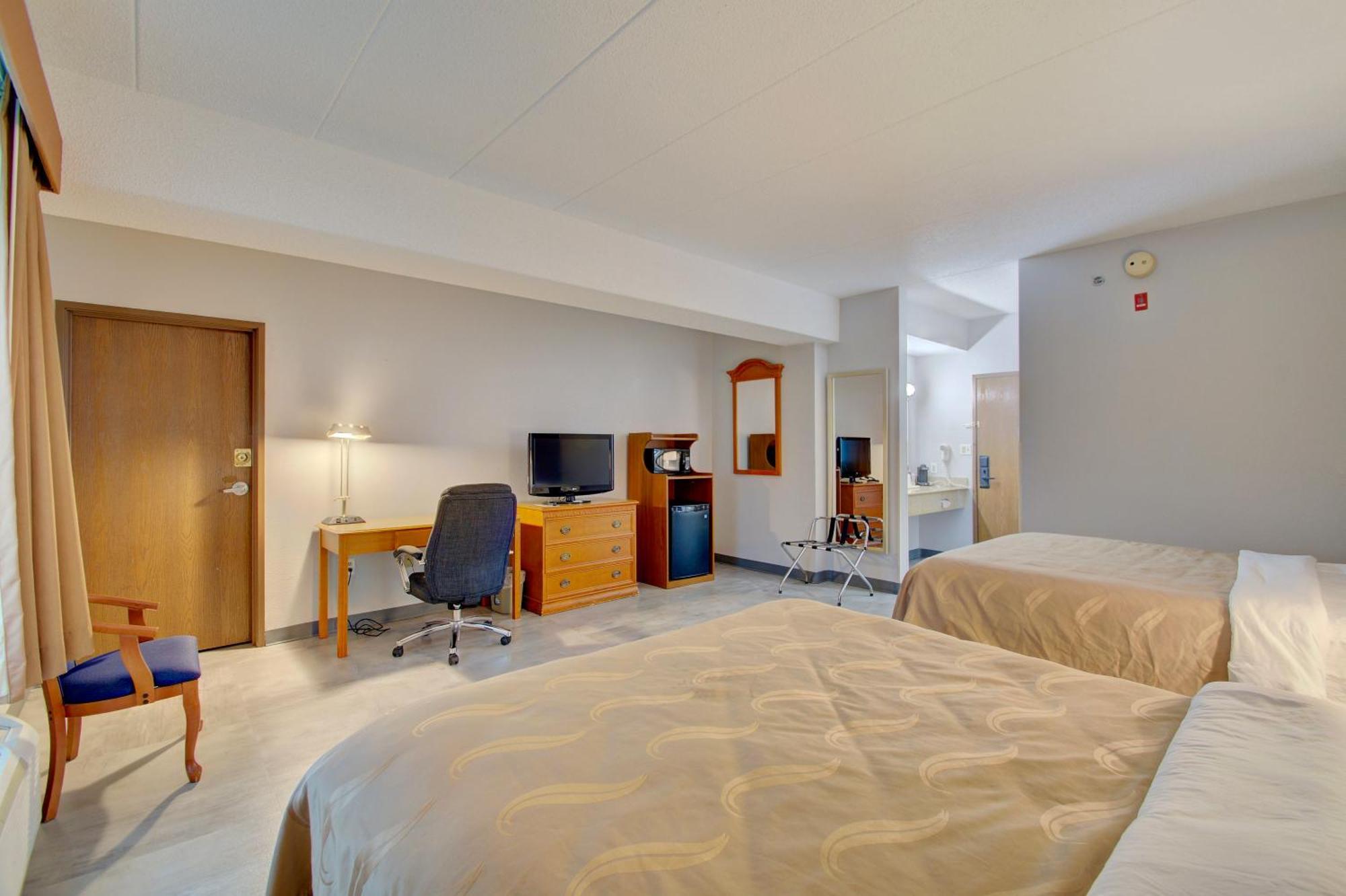 Quality Inn & Suites Cvg Airport Erlanger Buitenkant foto