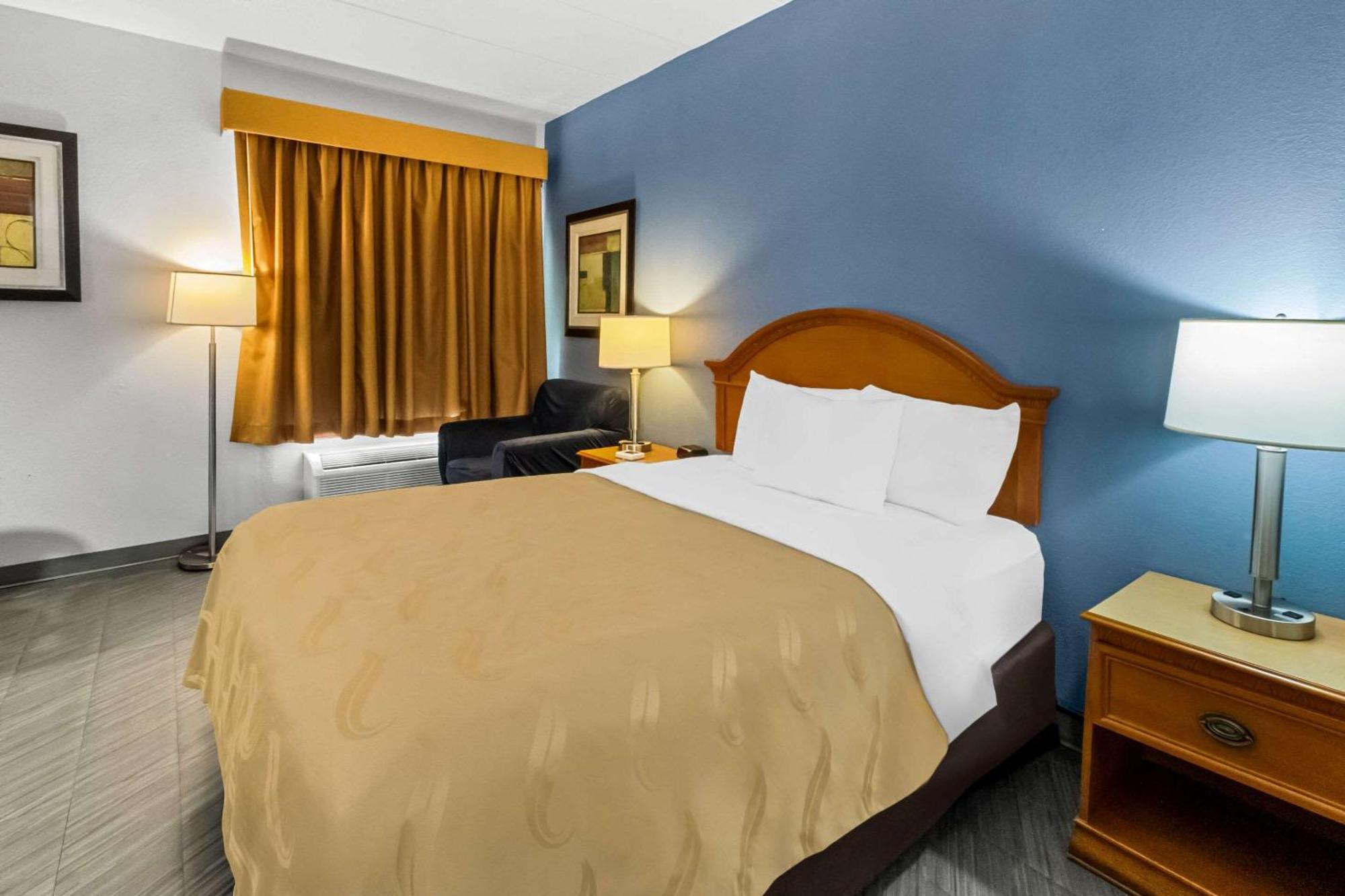 Quality Inn & Suites Cvg Airport Erlanger Buitenkant foto