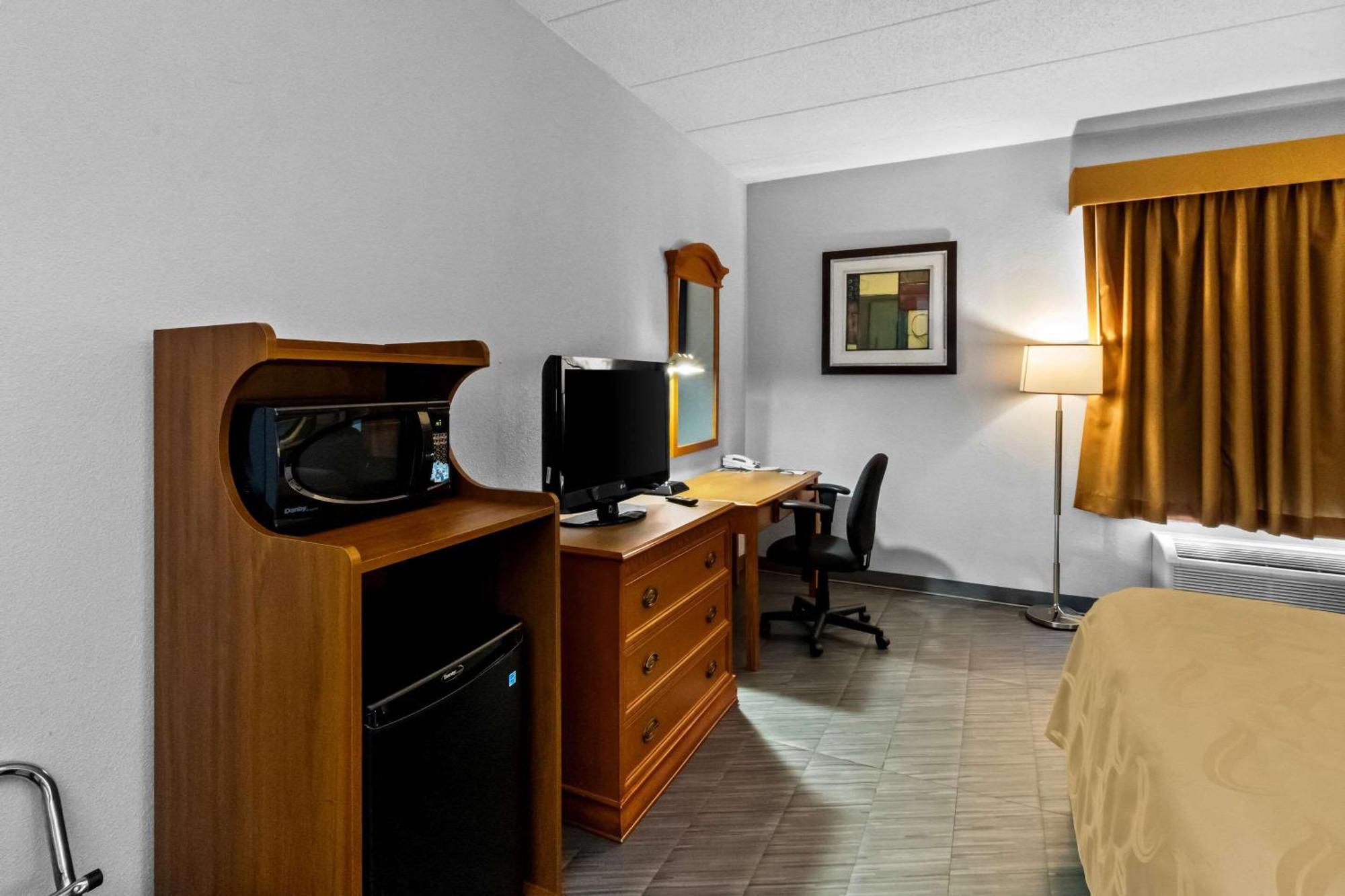 Quality Inn & Suites Cvg Airport Erlanger Buitenkant foto