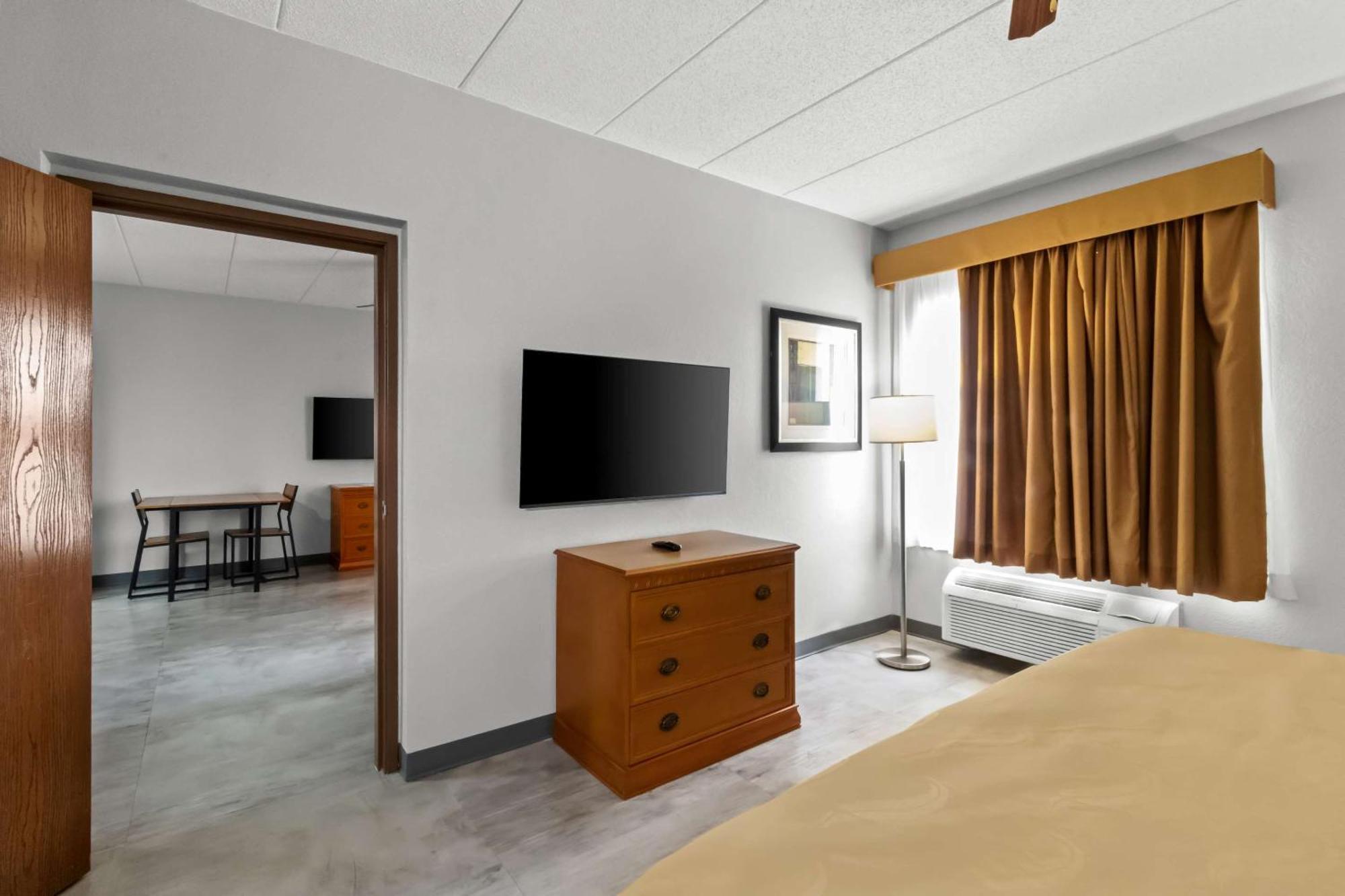 Quality Inn & Suites Cvg Airport Erlanger Buitenkant foto