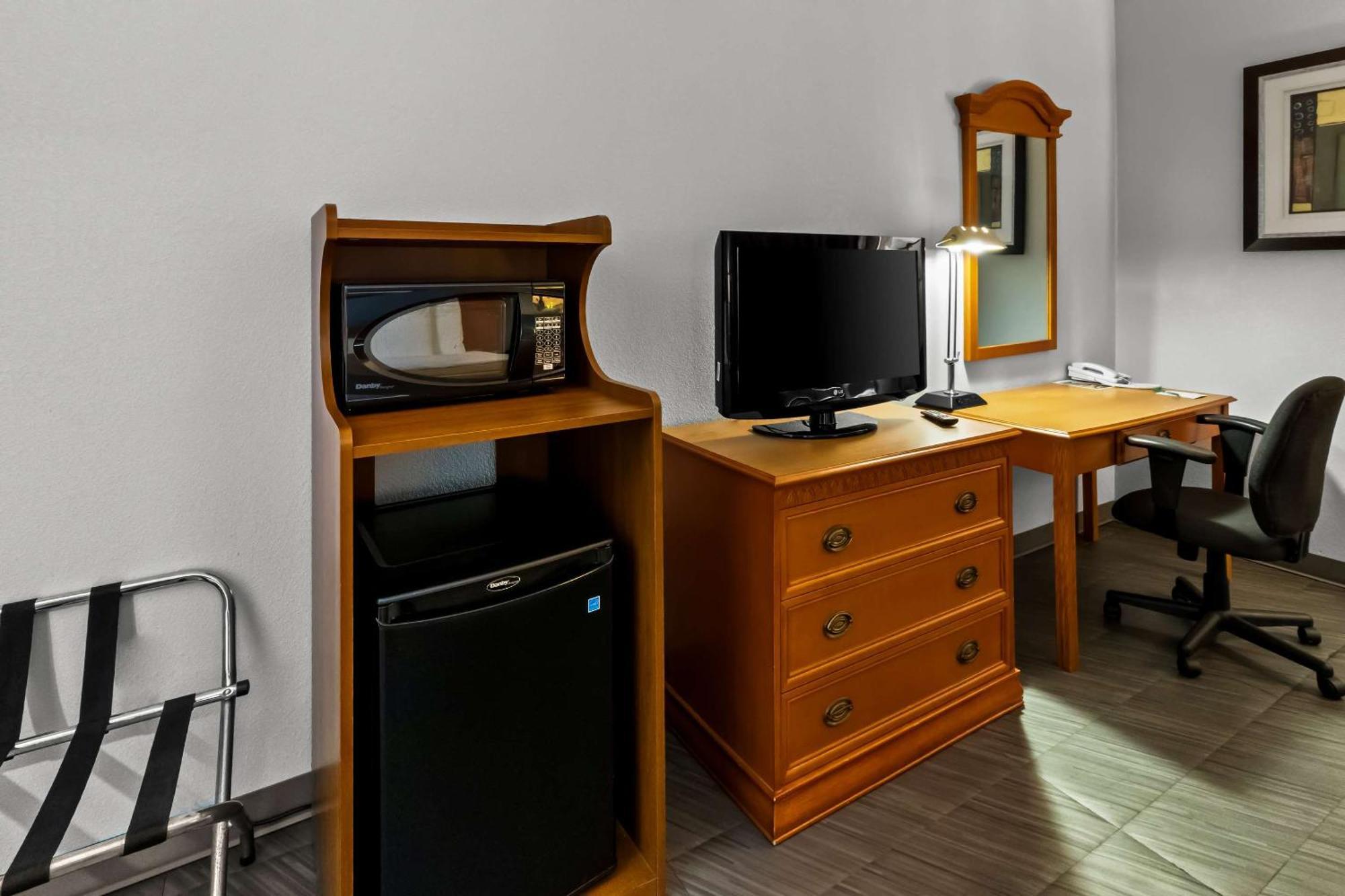 Quality Inn & Suites Cvg Airport Erlanger Buitenkant foto